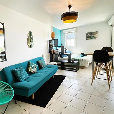 Lapin Blanc - Joli Studio Avec Terrasse Marsilya Dış mekan fotoğraf